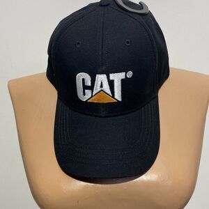 Caterpillar CAT Men's Black Curve Bill Embroidered Strapback Trademark Cap NWOT